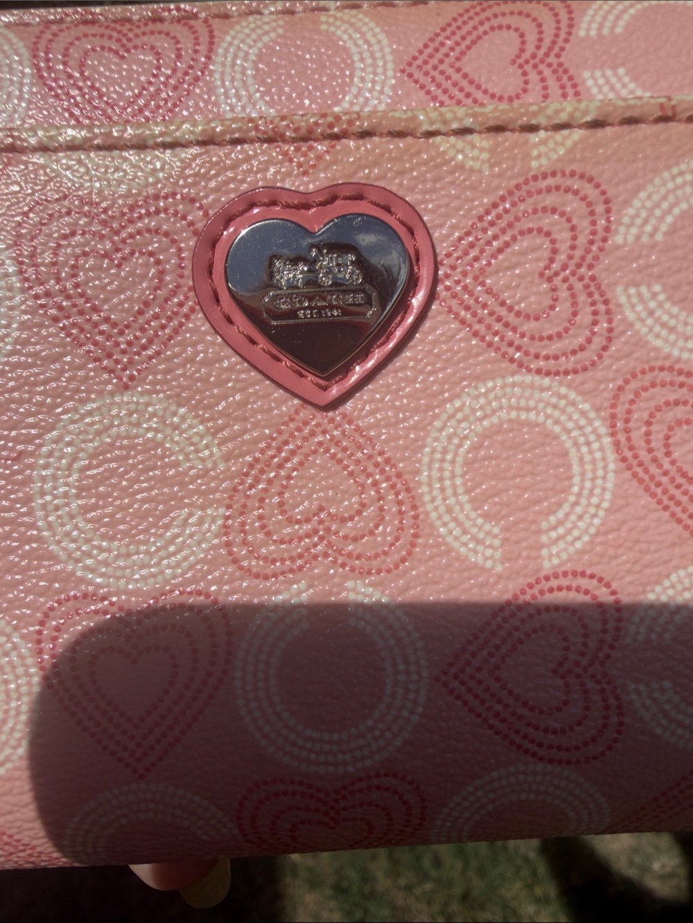 Coach Waverly Hearts F44773 Pink Signature Accordion Zip Wallet Rare - Picture 3 of 17